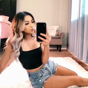 Meet your Posher, Daniela